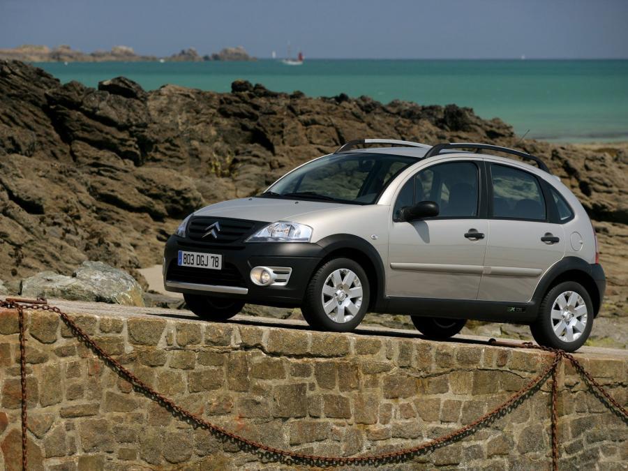  Citroen C3 XTR 2005 года  (фото 27 из 37)